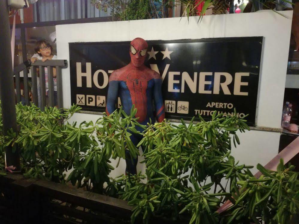 Hotel Venere Римини Экстерьер фото